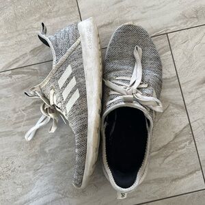 Adidas Cloudfoam sneakers